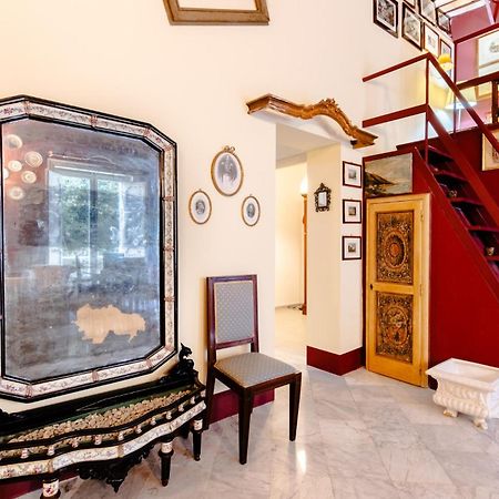 La Dimora Del Conte, Immersa Nel Verde In Centro Citta Палермо Екстериор снимка